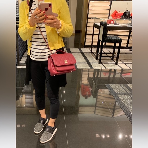 NEW - 💯💯% Authentic Caviar Quilted MEDIUM Affinity Flap. 🪴PRICE IS FIRM 🪴 - Picture 6 of 16